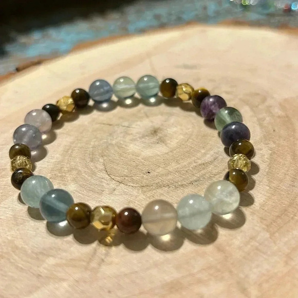 ✨ Handmade Fluorite + Tiger’s Eye + Hematite Crystal Bracelet ✨ - Picture 3 of 4